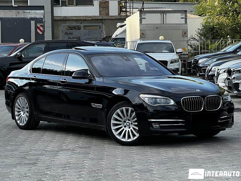2014 BMW 730 — Foto 1