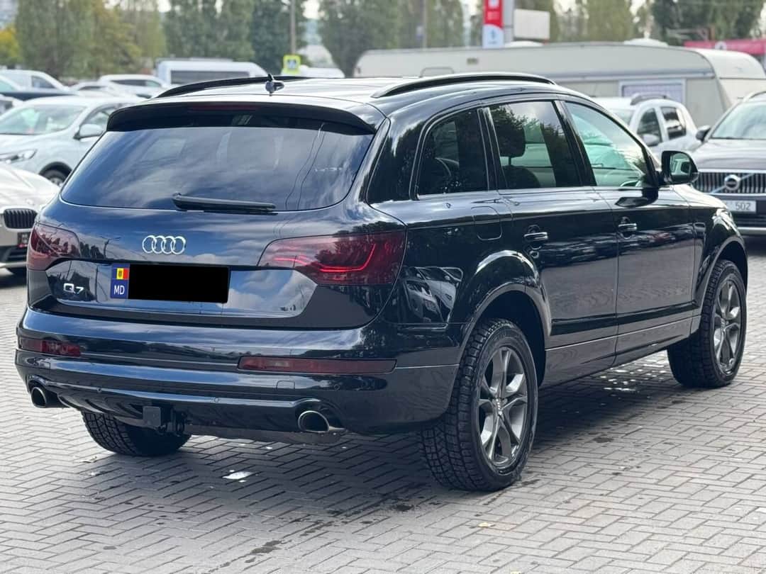 Audi Q7 3