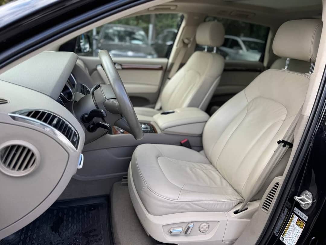 Audi Q7 5