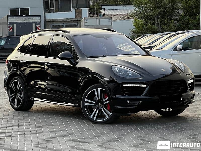 2013 Porsche Cayenne Turbo S — Foto 1