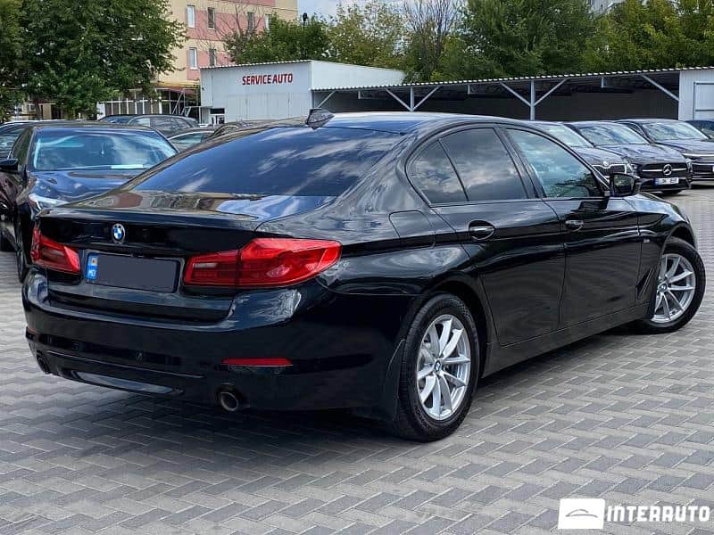 BMW 520 2