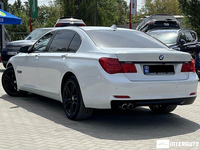 BMW 730 2