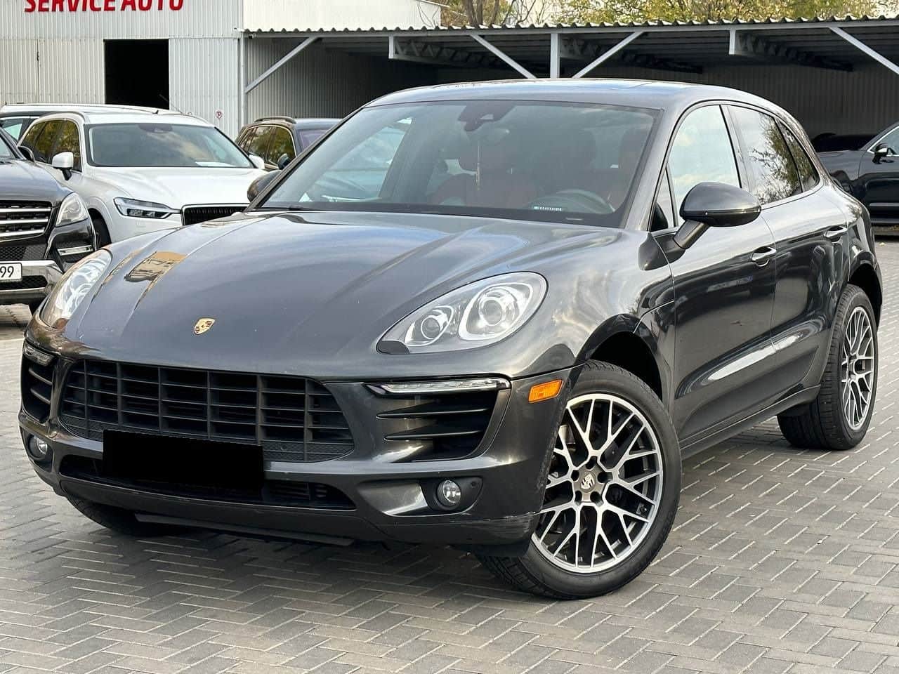 Porsche Macan 2016