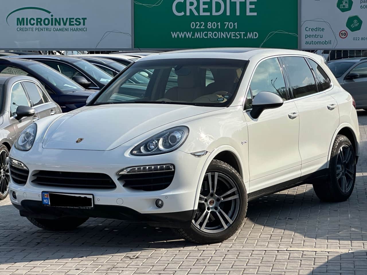 2014 Porsche Cayenne S Hybrid