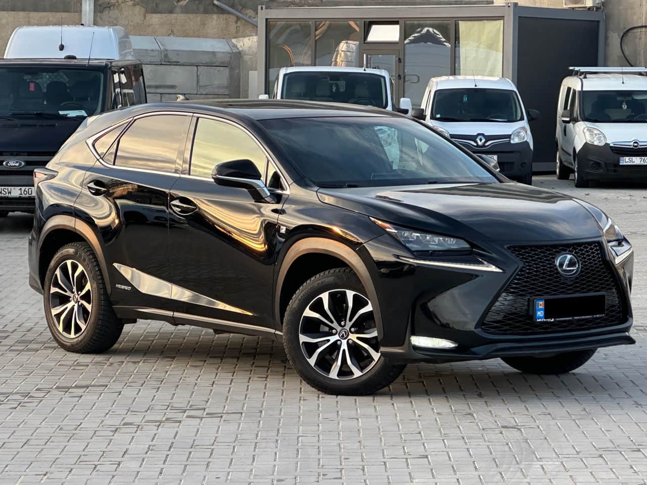 Lexus NX 300H 2014