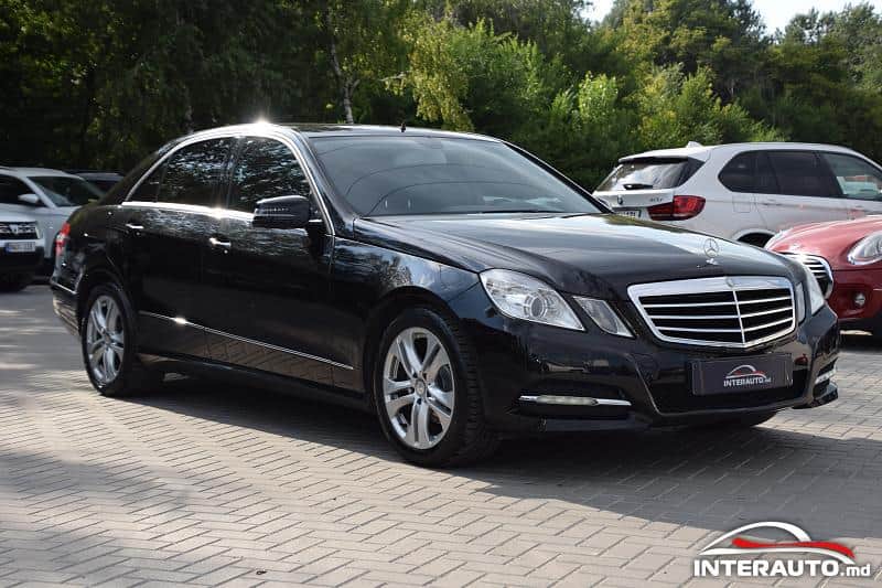 2012 Mercedes E 220 — Foto 1