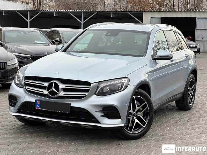 2015 Mercedes GLC 250d — Foto 1