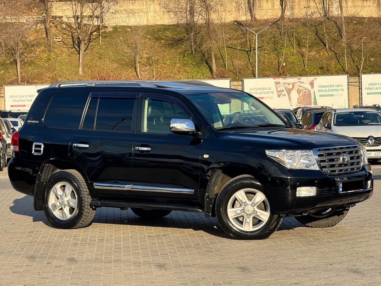Toyota Land Cruiser 2011
