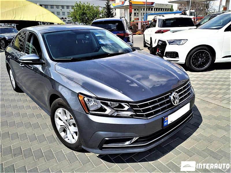 2018 Volkswagen Passat — Foto 1