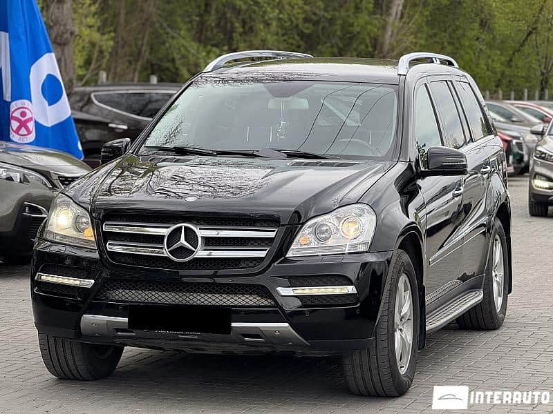2011 Mercedes GL 450 — Foto 1