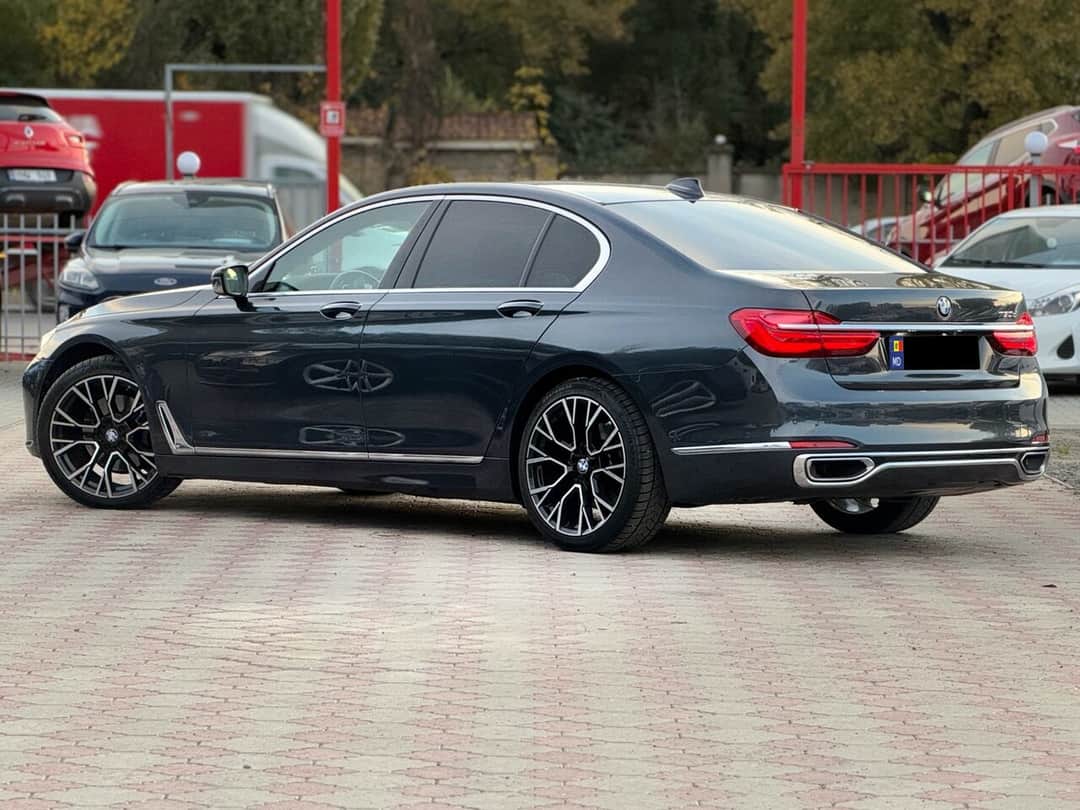 BMW 730 4