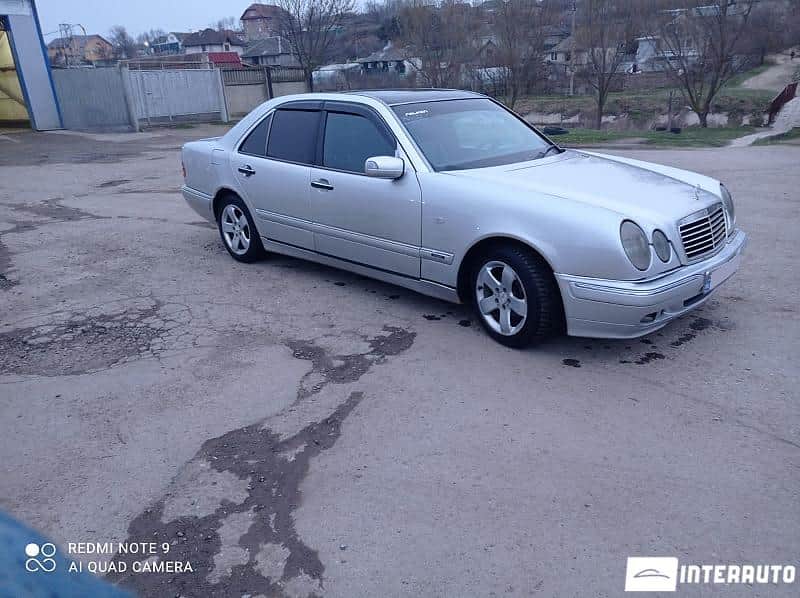 1996 Mercedes E 280 — Foto 1