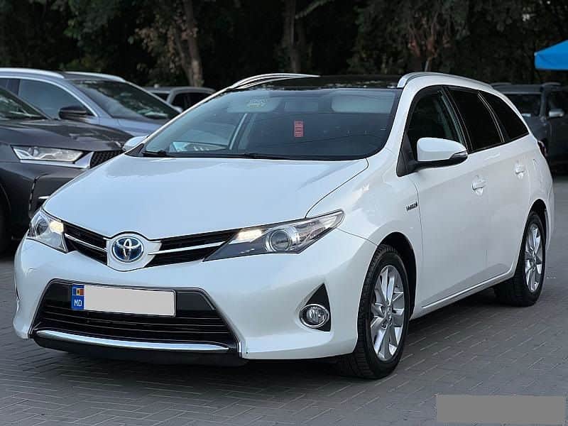 2013 Toyota Auris
