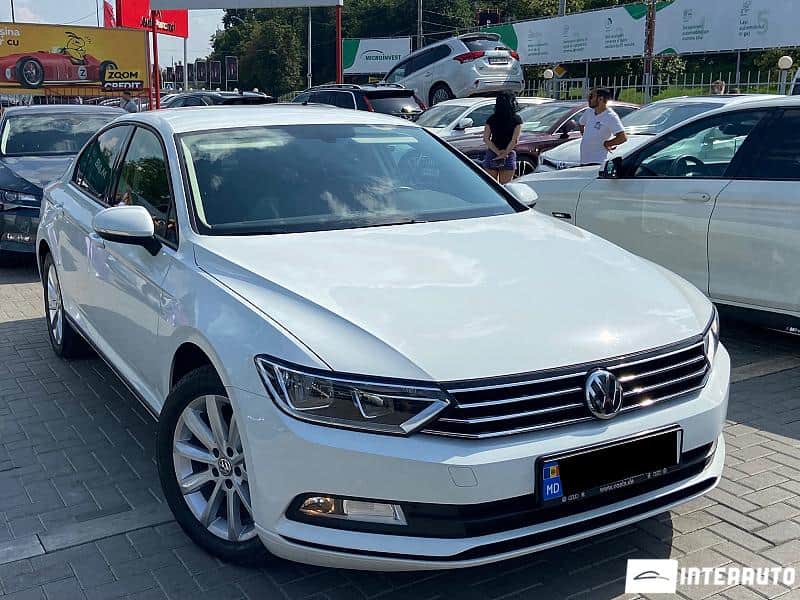 2018 Volkswagen Passat — Foto 1