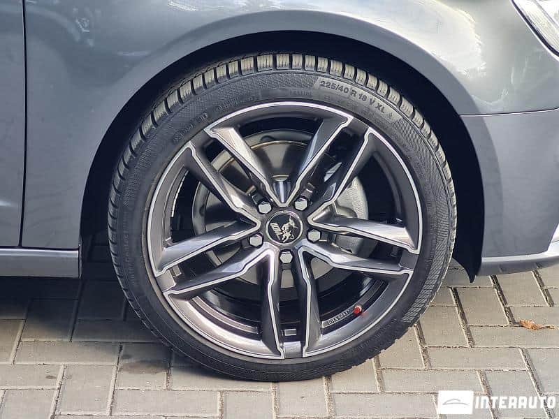 Audi A3 G-tron 5