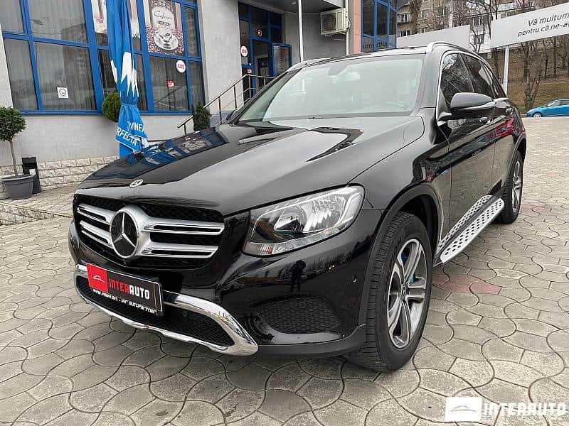 2017 Mercedes GLC 350e — Foto 1