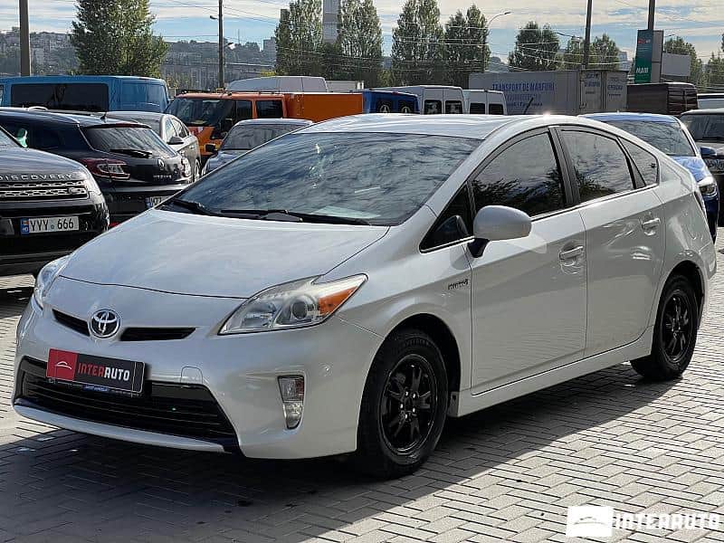 2014 Toyota Prius — Foto 1