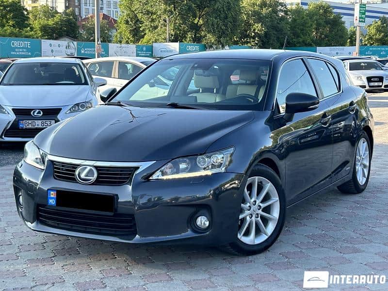 2011 Lexus CT 200h — Foto 1