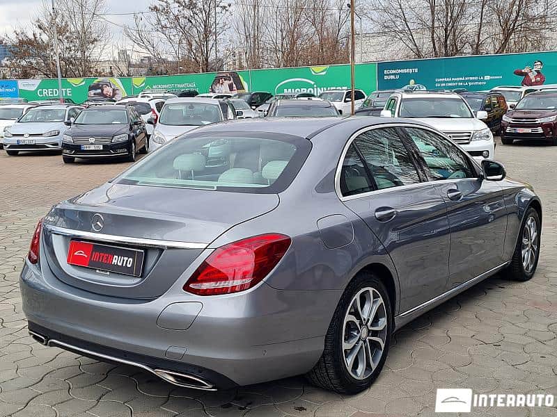 Mercedes C 350e 3