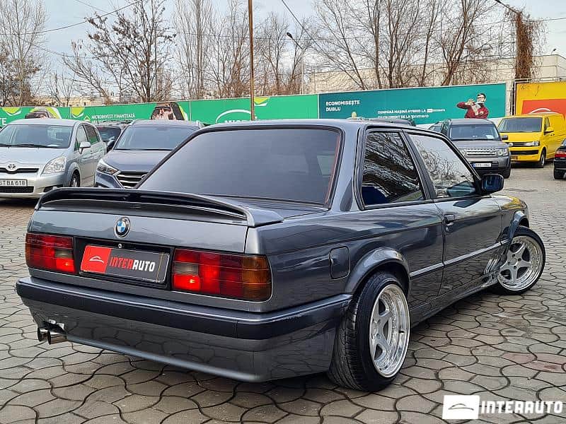 BMW 325 3