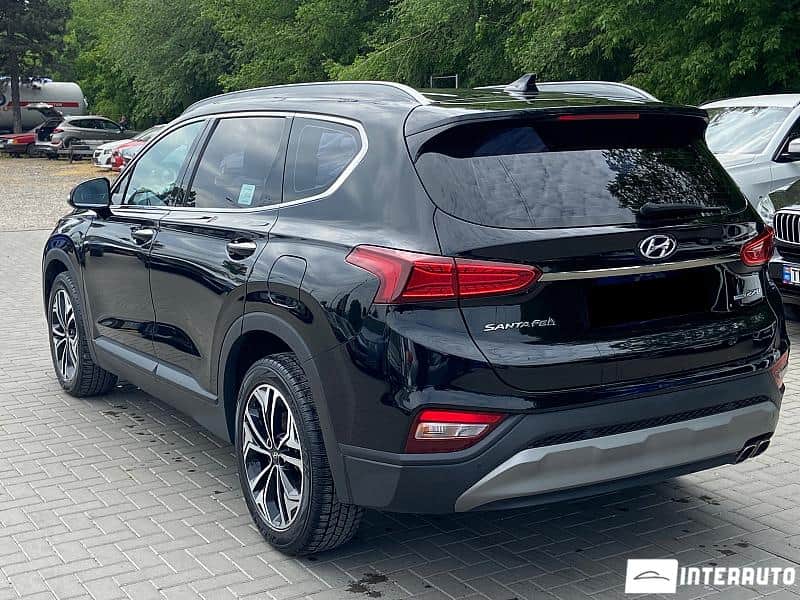 Hyundai Santa Fe 4