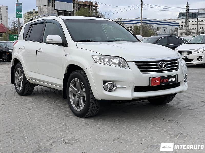 2010 Toyota Rav-4 — Foto 1