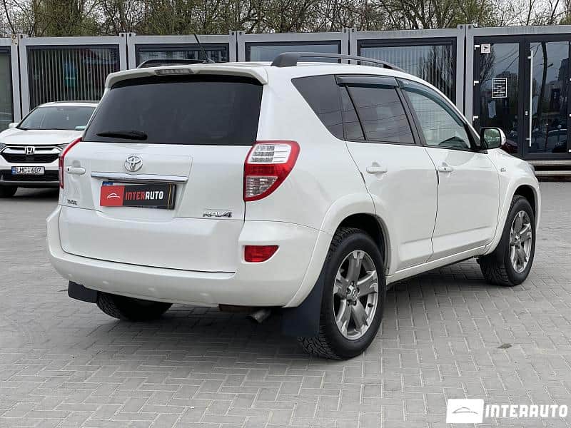 Toyota Rav-4 4