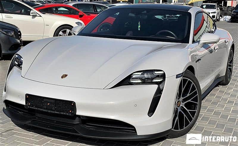 Porsche Taycan 4S 2021