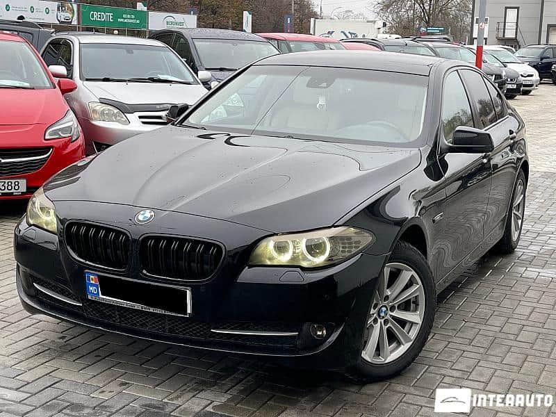 2010 BMW 520 — Foto 1