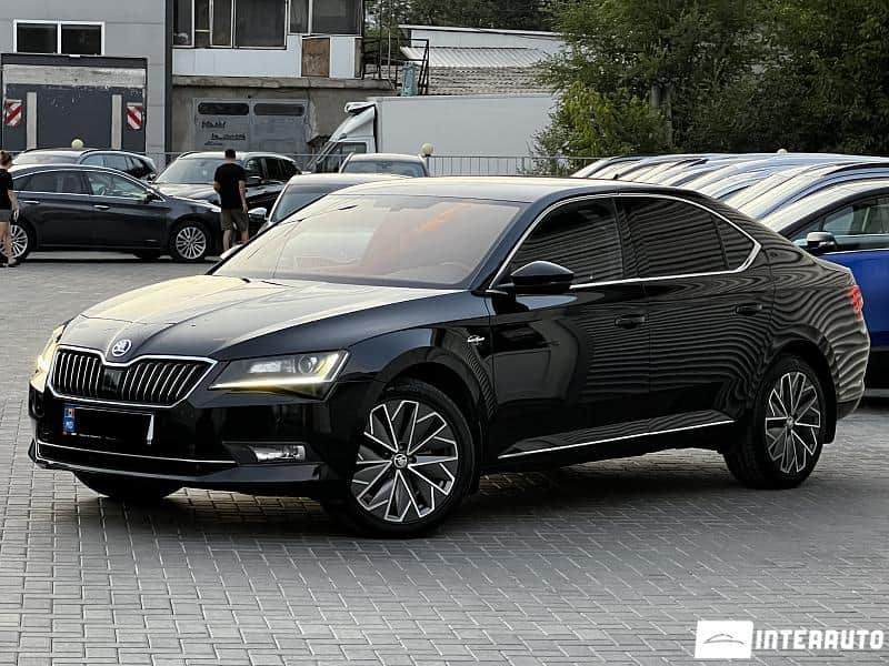 2018 Skoda Superb — Foto 1