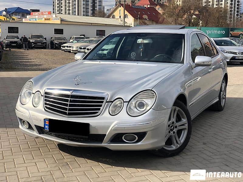 2006 Mercedes E 200 — Foto 1