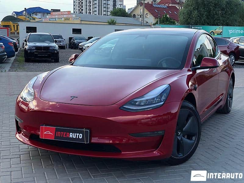 2018 Tesla Model 3 — Foto 1