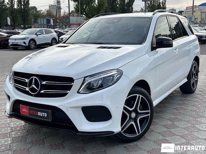 2015 Mercedes GLE 250 — Foto 1