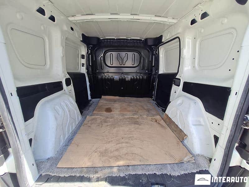 Fiat Doblo 5