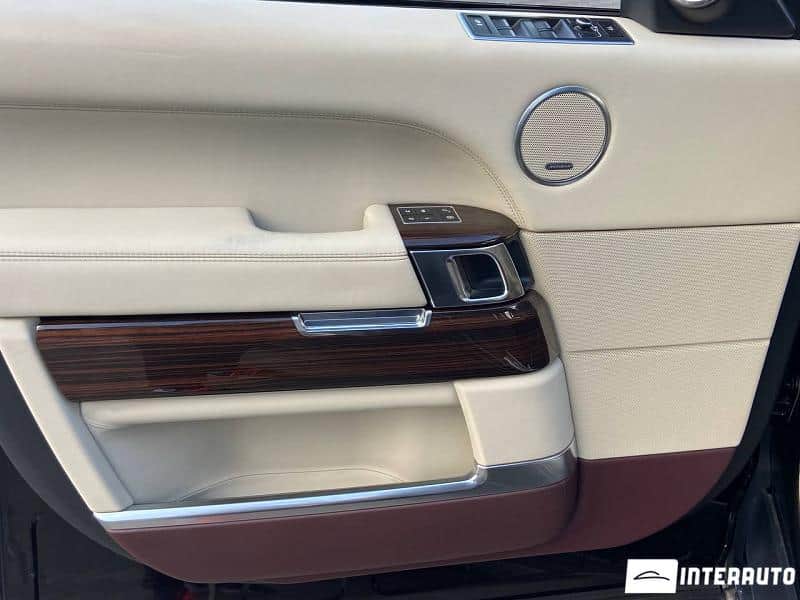 Land Rover Range Rover Vogue 5