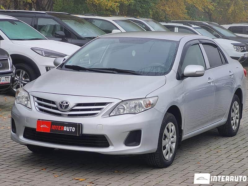2013 Toyota Corolla — Foto 1
