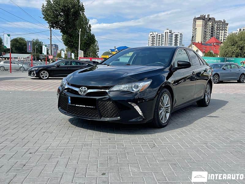 2016 Toyota Camry — Foto 1
