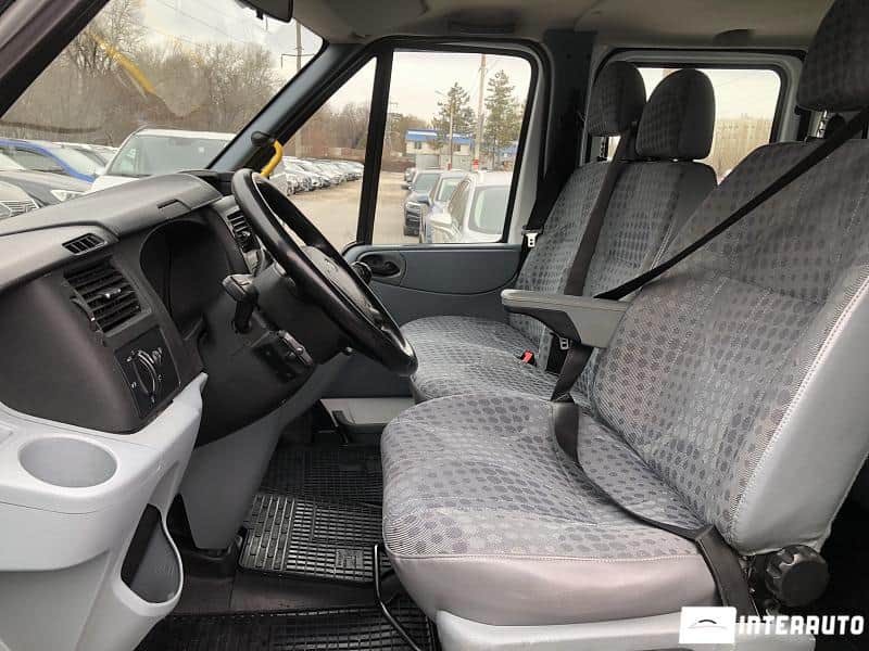 Ford Transit 5