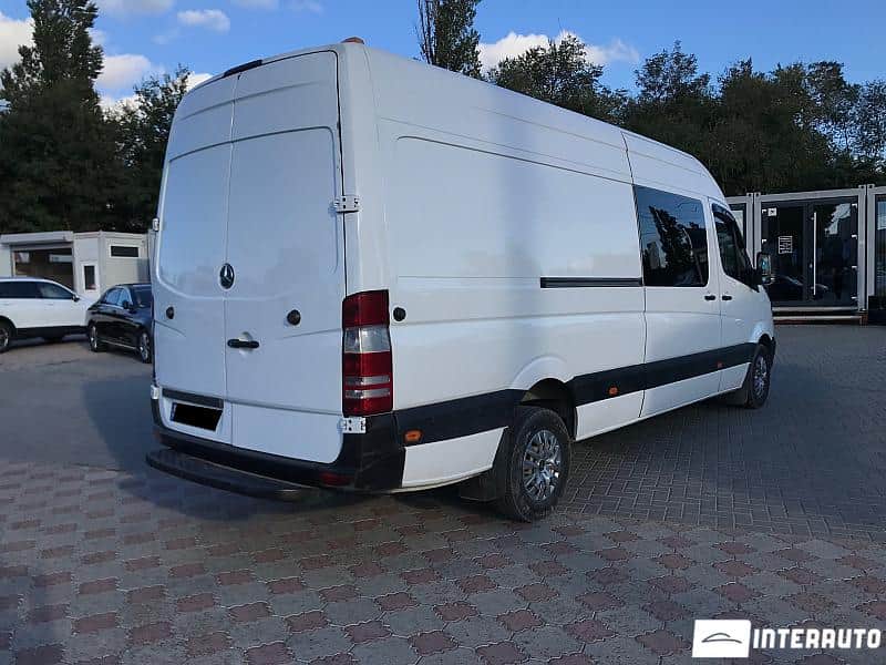 Mercedes Sprinter 2