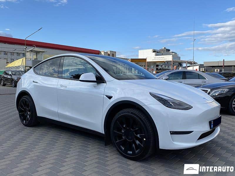 2022 Tesla Model Y — Foto 1