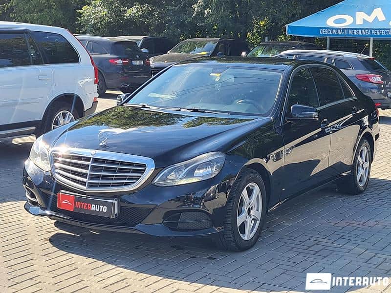 2015 Mercedes E 200 — Foto 1