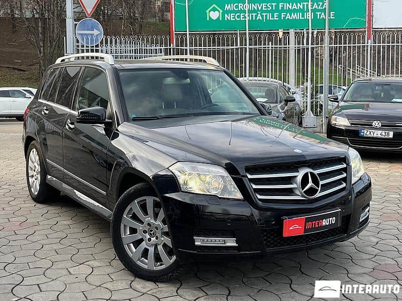 Mercedes GLK 300 4MATIC 2