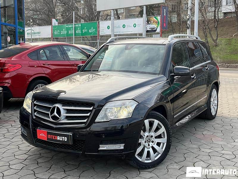 2010 Mercedes GLK 300 4MATIC — Foto 1