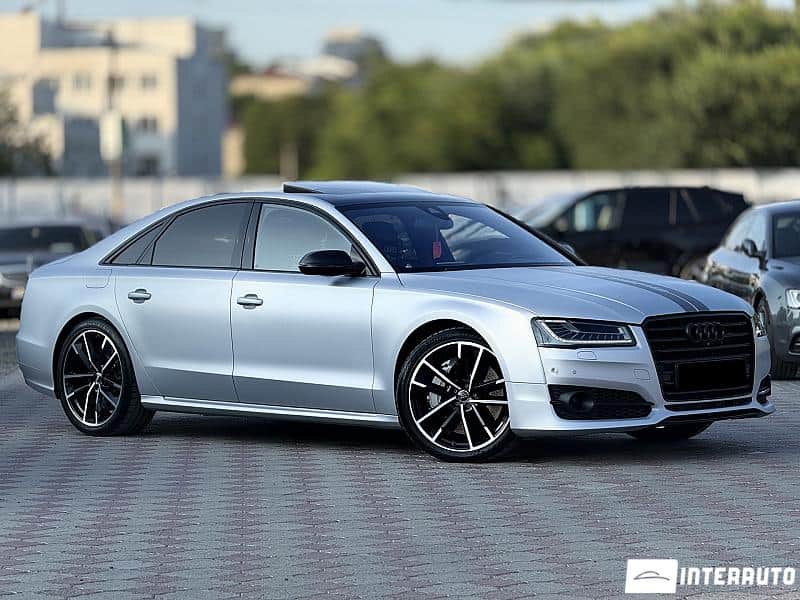 Audi S8 Plus 4