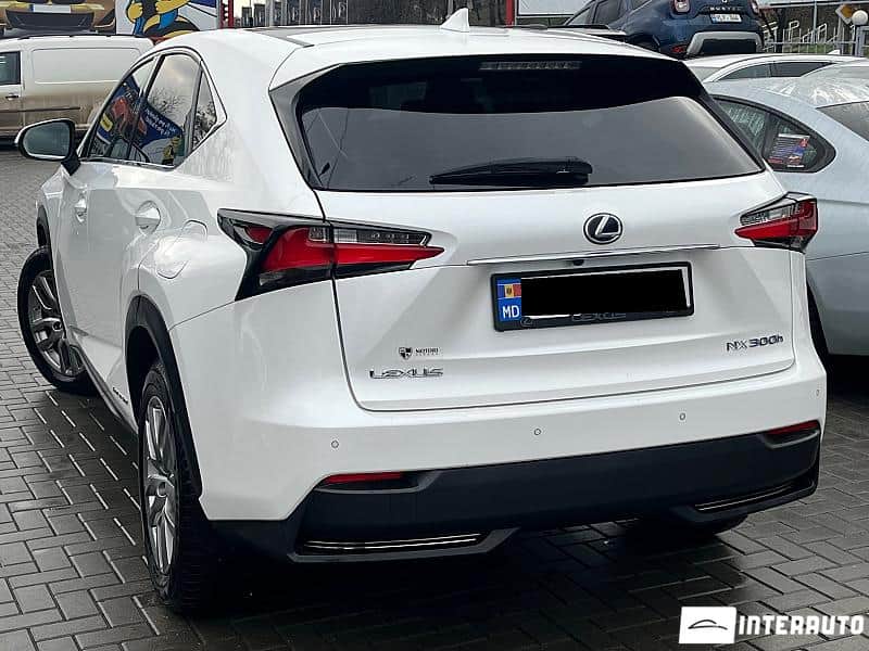 Lexus NX 300H 3