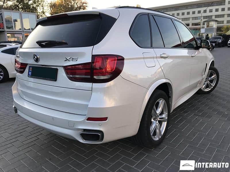 BMW X5 4.0e 3