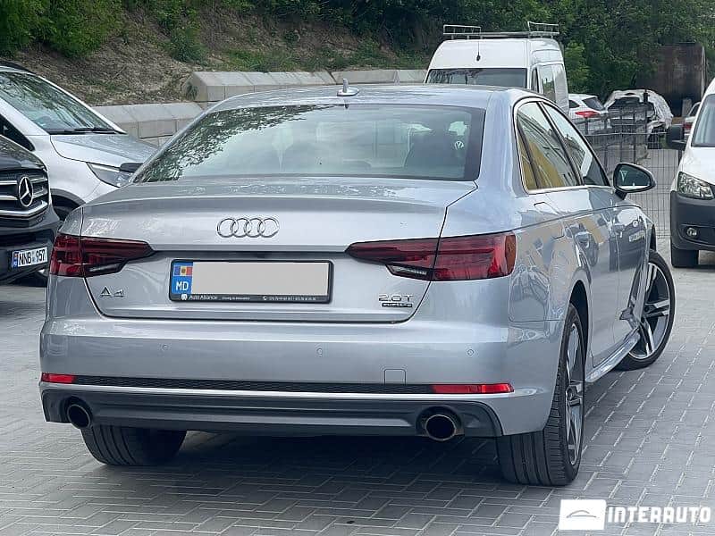 Audi A4 2