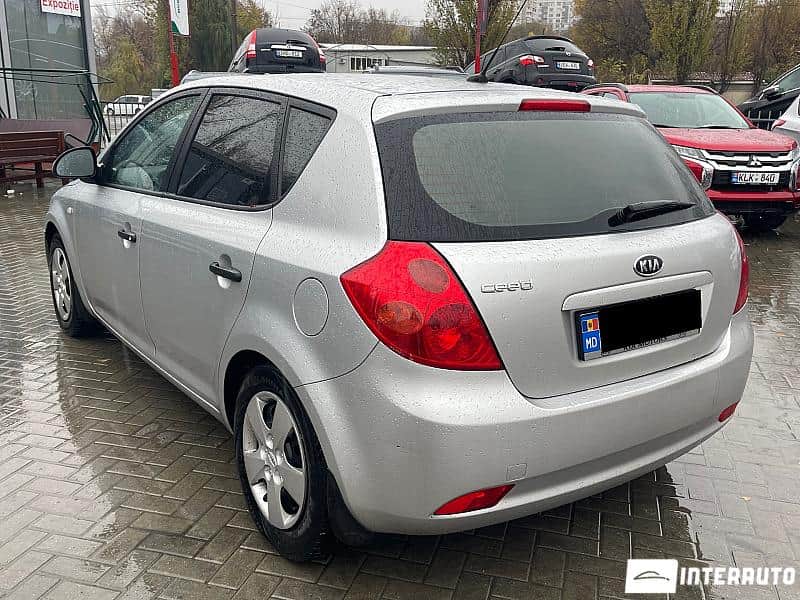 Kia Ceed 4