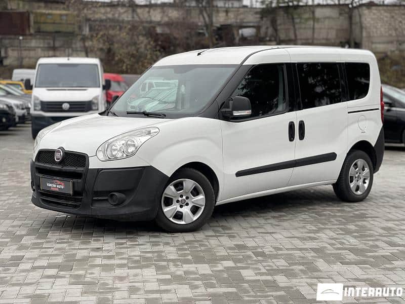 2012 Fiat Doblo — Foto 1