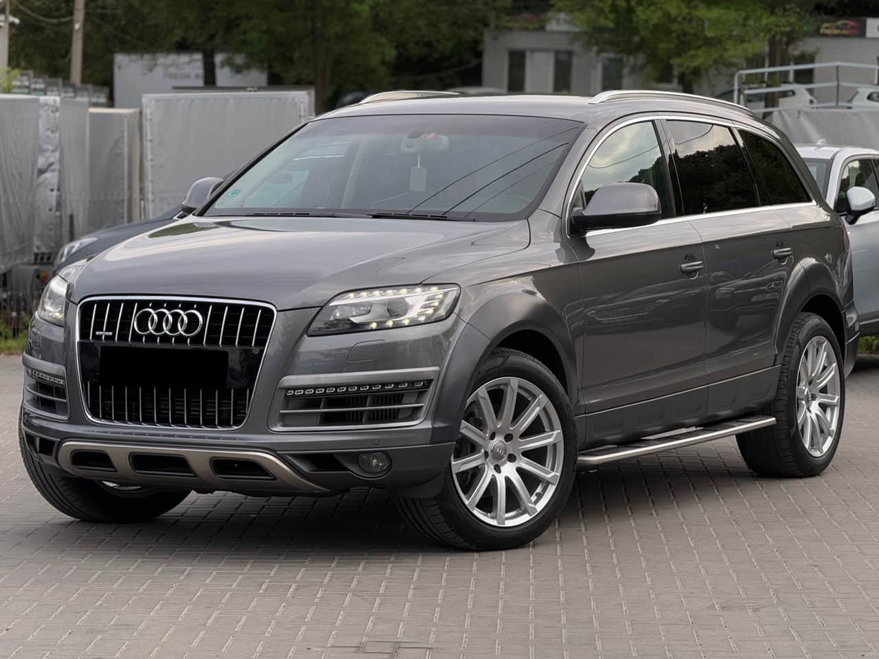 Audi Q7 2012